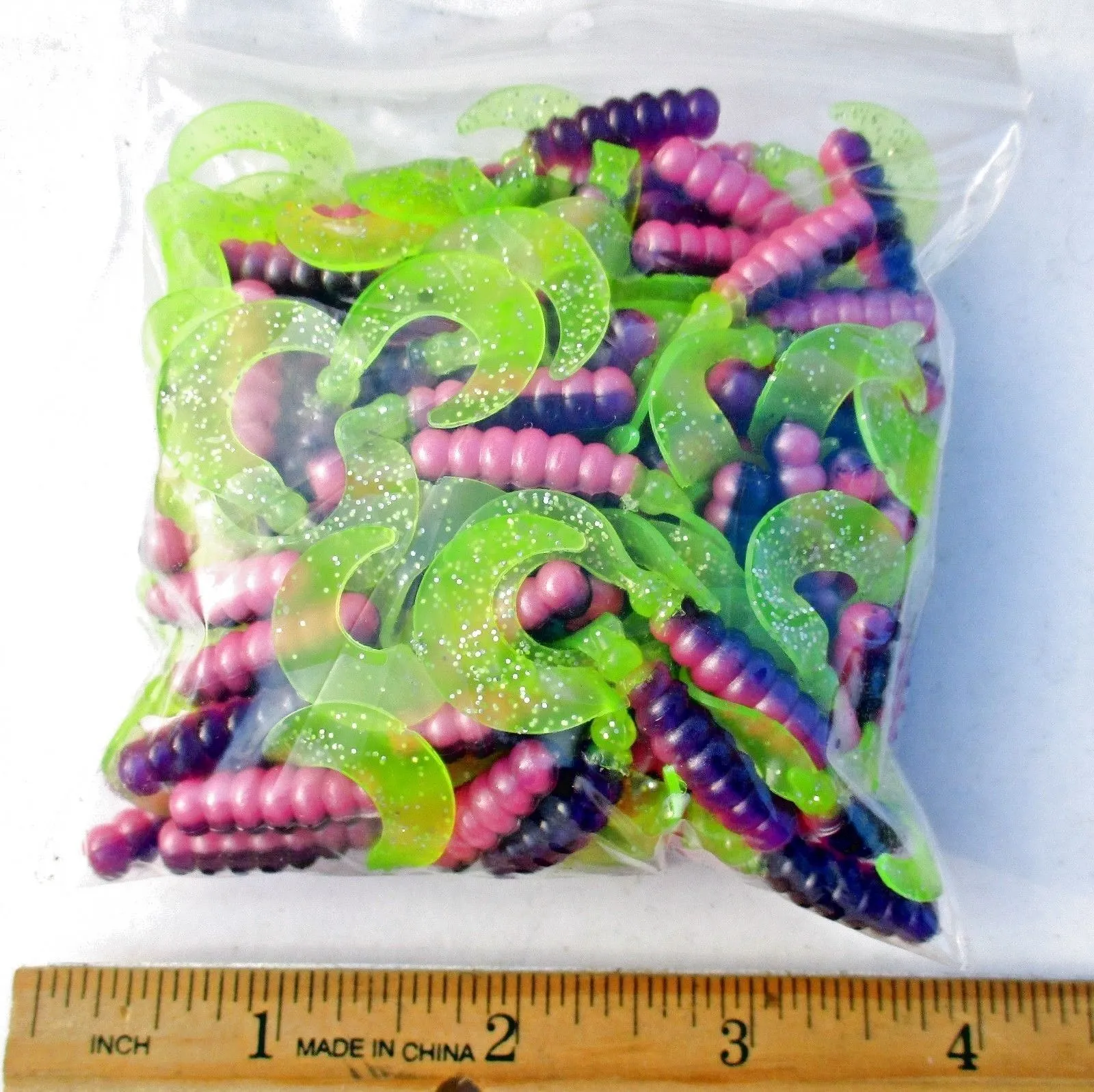 35 ct Cam's Bubble Gum 2" Curly Tail Soft Crappie Jig & Trout,Bream,Panfish Baits