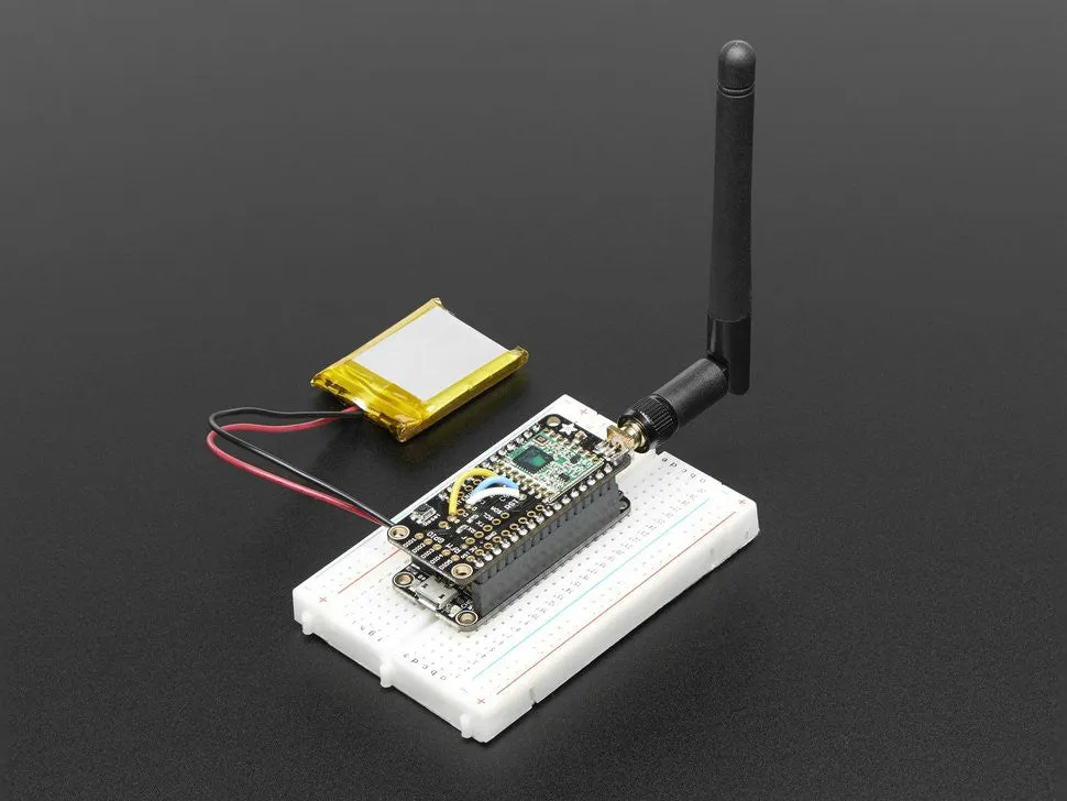 Adafruit LoRa Radio FeatherWing - RFM95W 900 MHz