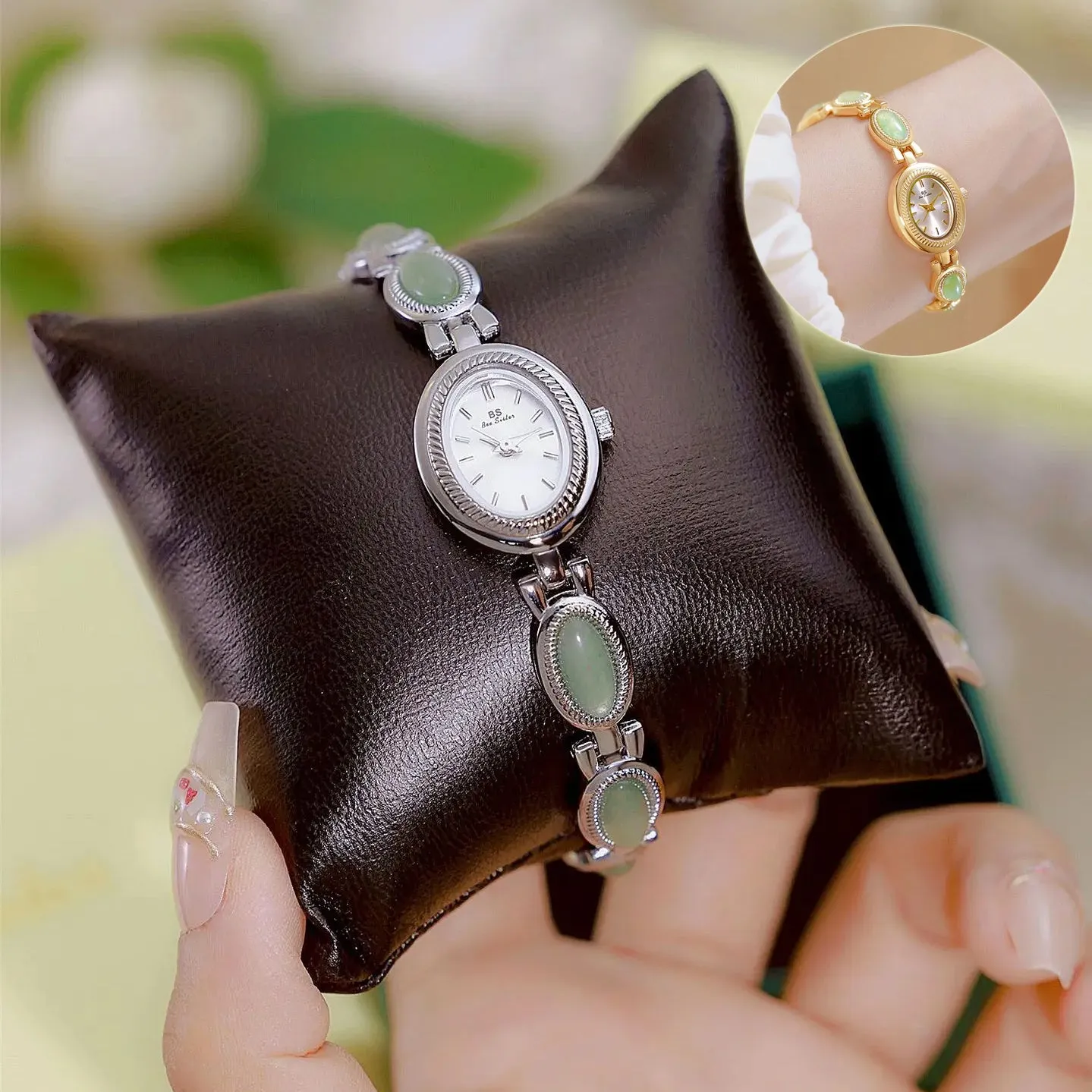 Elegant Women's Retro Jade Bracelet Watch - Luxury Waterproof Quartz Timepiece with Advanced Chain Design