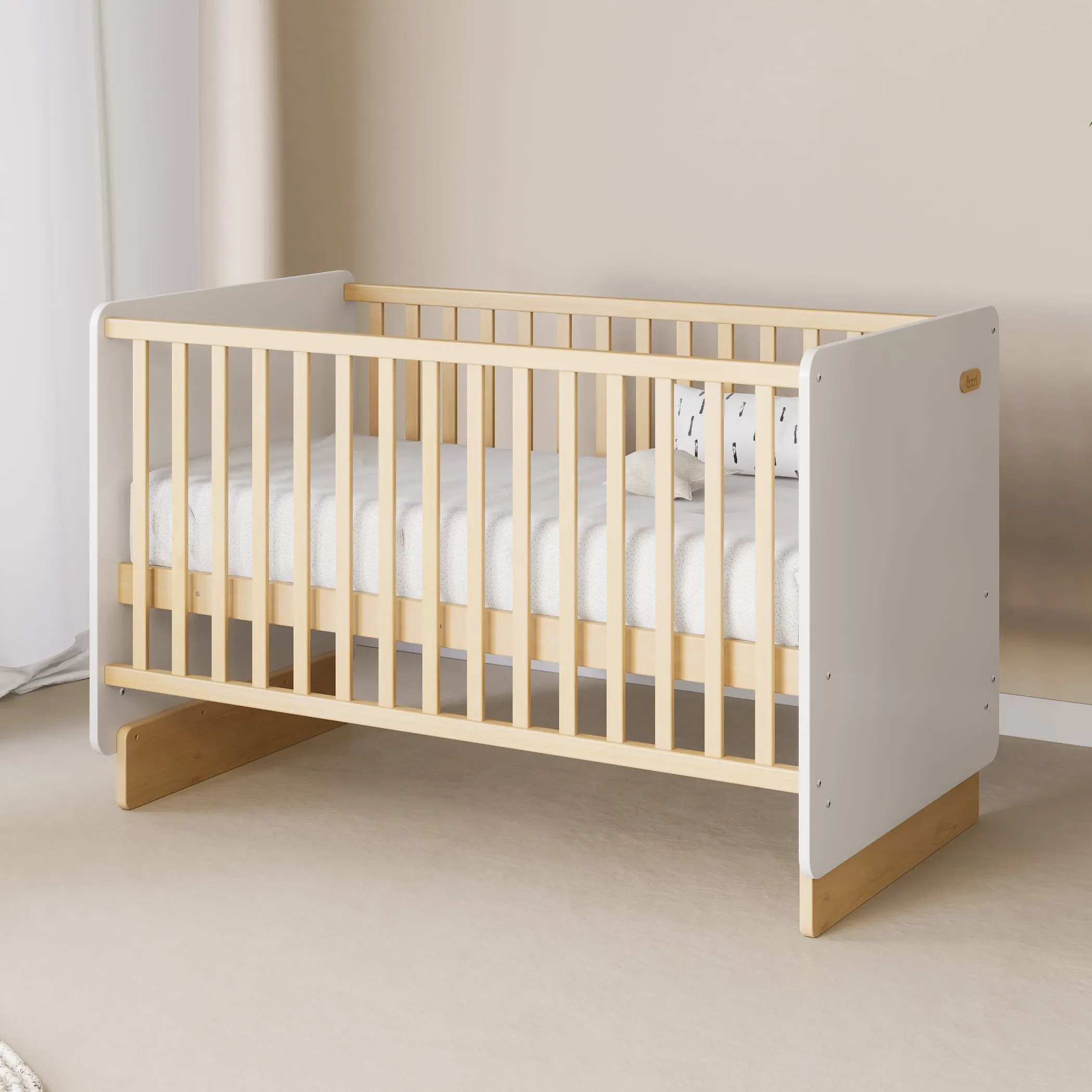 Neat Baby Cot V23