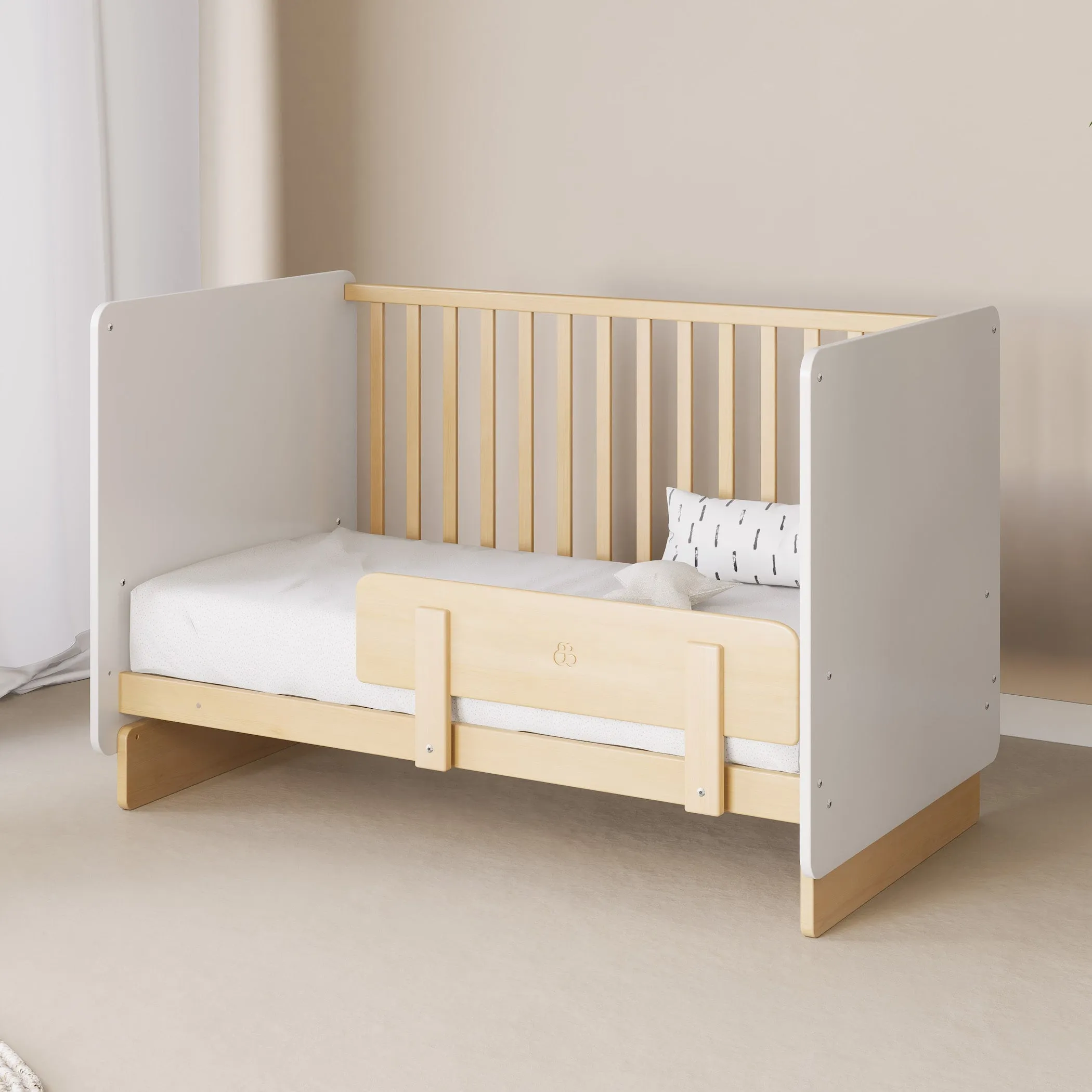 Neat Baby Cot V23