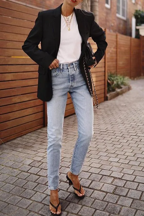 Versatile Straight Leg Jeans